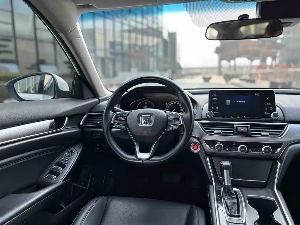 Honda Accord 2021 — фото 15