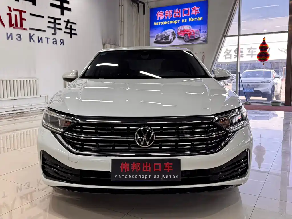 Volkswagen Sagitar 2022