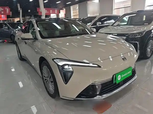 Buick Zhijing L7 2025