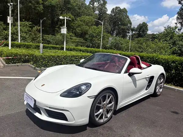 Porsche 718 2024