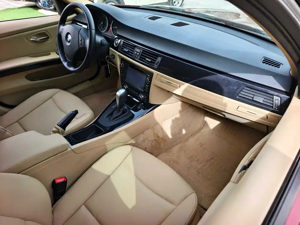BMW 3 Series 2012 — фото 19