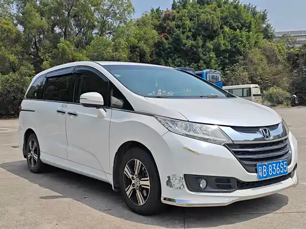 Honda Odyssey 2015