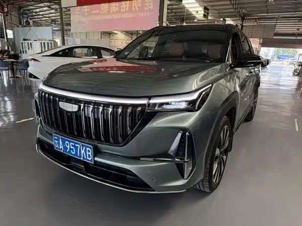 Geely Boyue L 2025