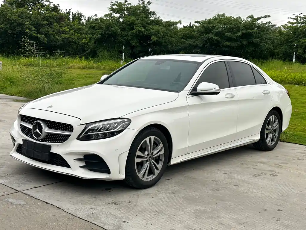 Mercedes-Benz C-Class 2019