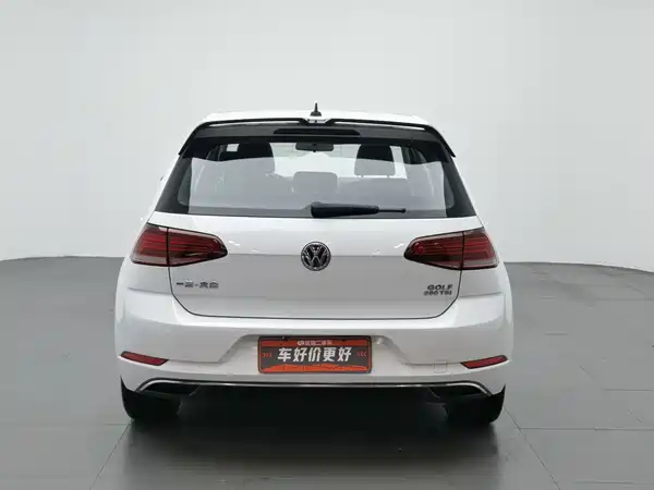 Volkswagen Golf 2020