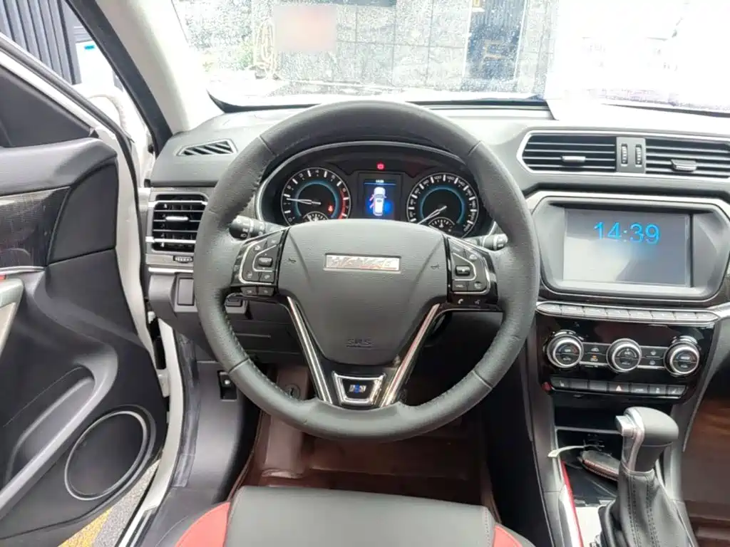 Haval H2 2017 — фото 11