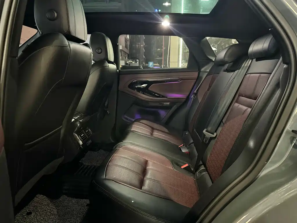 Land Rover Evoque 2020 — фото 6