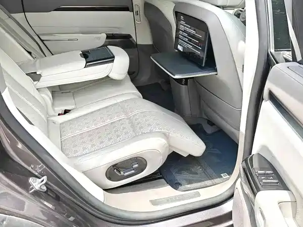 Zeekr 7X 2025