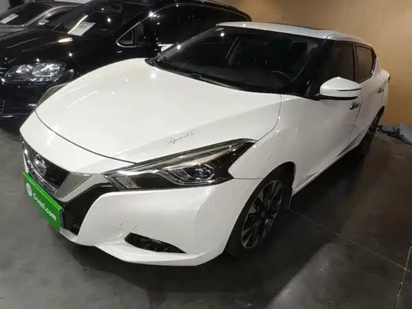 Nissan Bluebird 2019