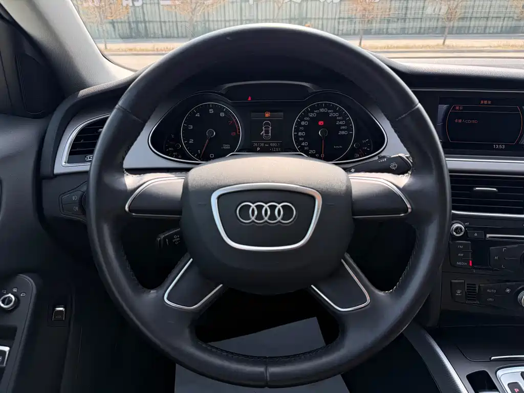 Audi A4L 2016 — фото 24