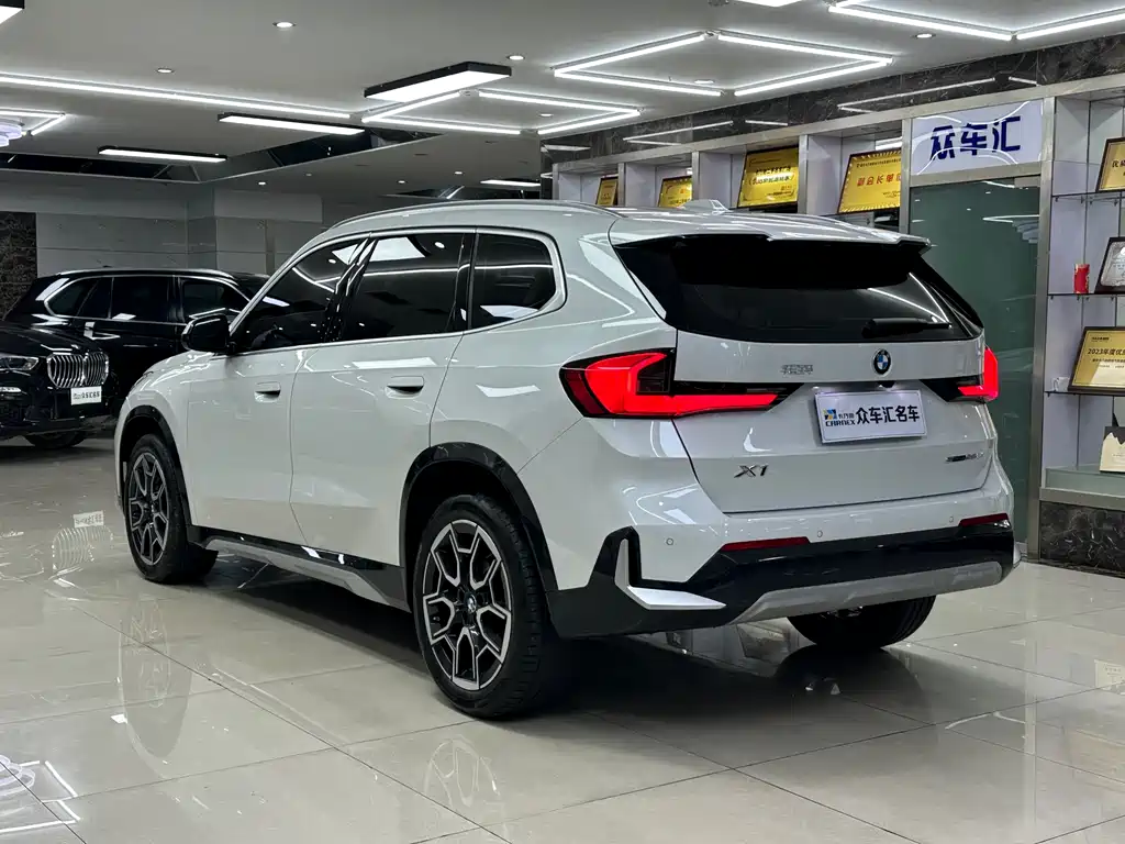 BMW X1 2024 — фото 6