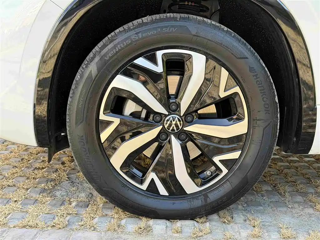 Volkswagen Tanyue GTE 2024 — фото 14