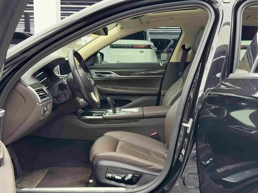 BMW 7 Series 2022