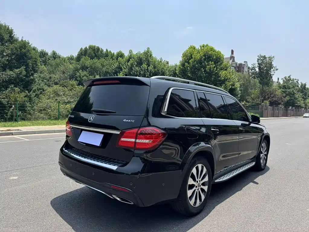 Mercedes-Benz GLS 2018 — фото 12