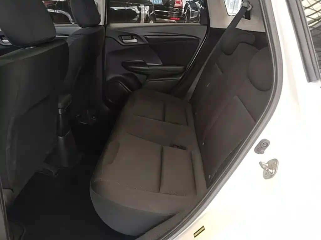 Honda Fit 2016 — фото 17