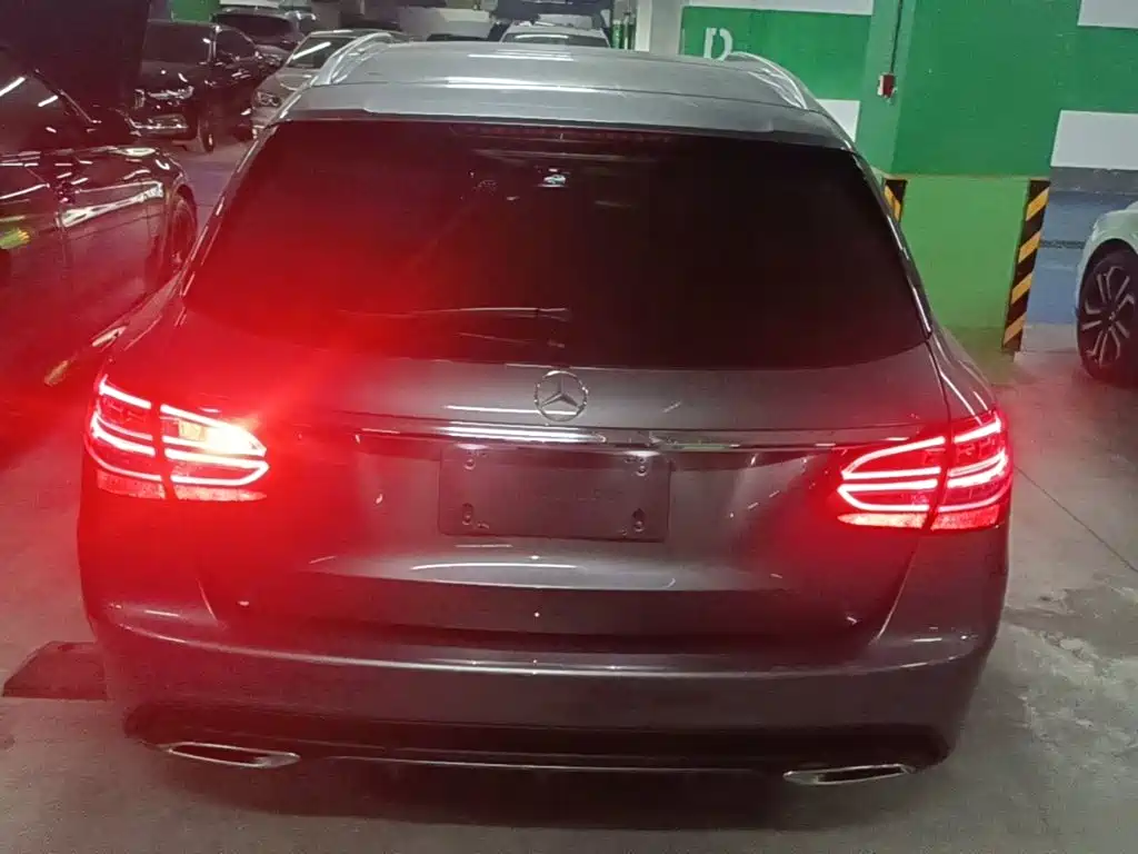 Mercedes-Benz C-Class 2016