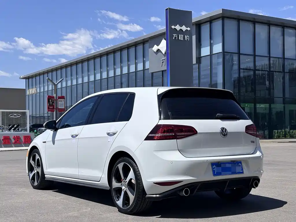 Volkswagen Golf GTI 2016 — фото 4