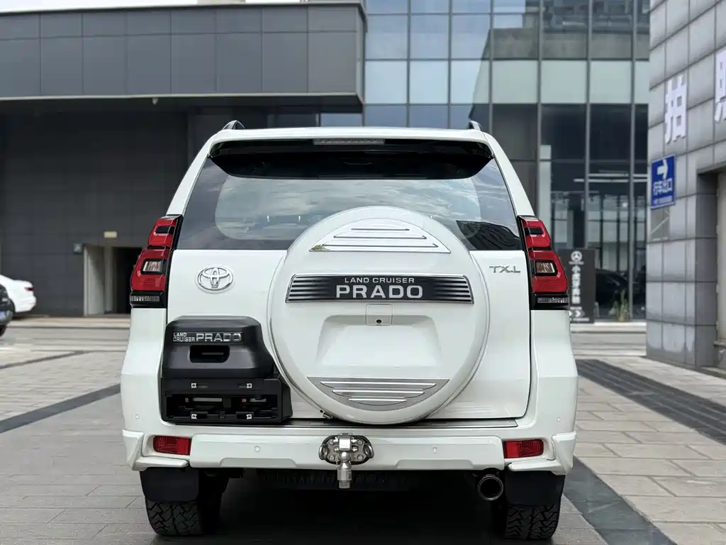 Toyota Prado 2019 — фото 19