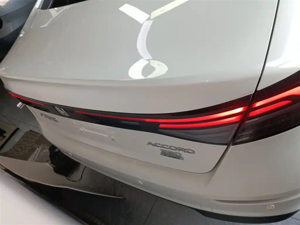 Honda Accord 2023 — фото 22