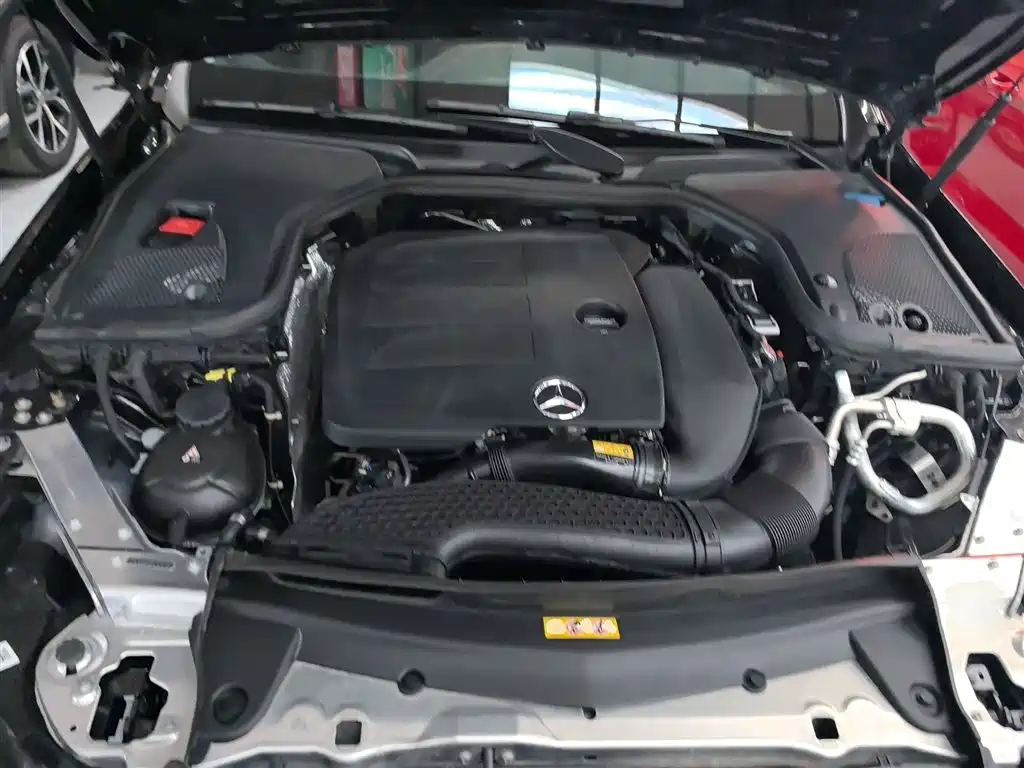 Mercedes-Benz E-Class 2023 — фото 20