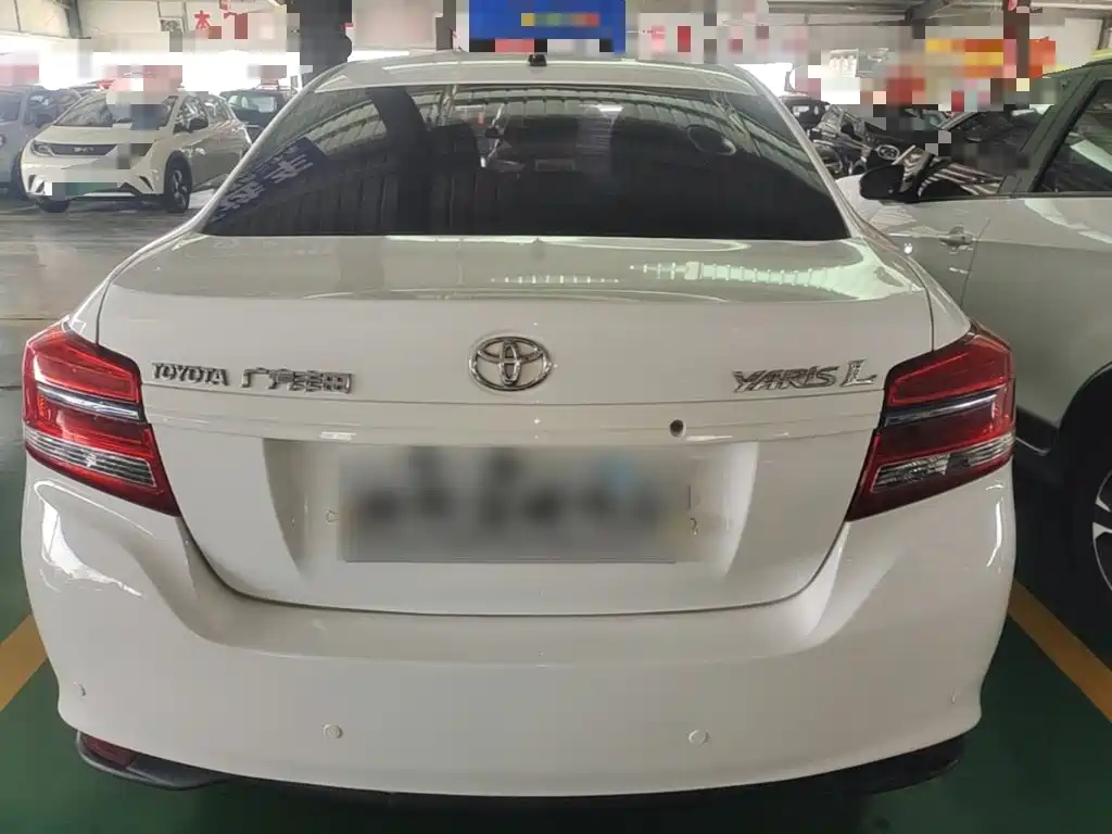 Toyota Yaris L 2017