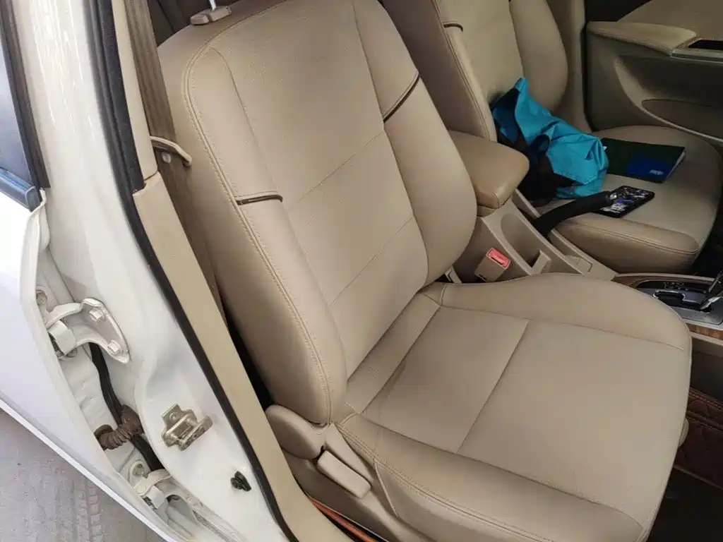 Buick Excelle 2015 — фото 25
