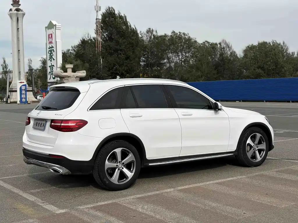 Mercedes-Benz GLC 2016 — фото 20