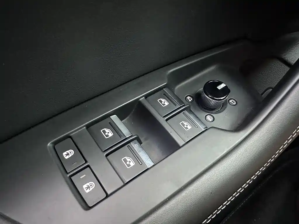 Audi A6L 2022 — фото 26