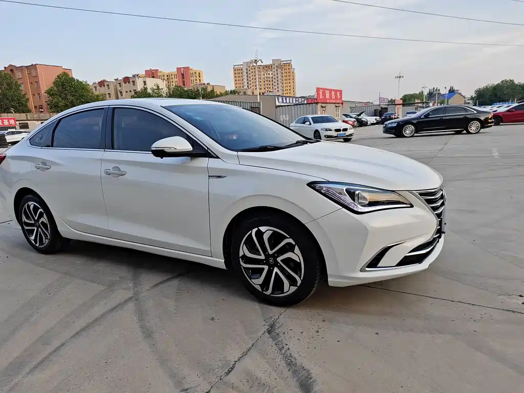 Changan Eado 2018 — фото 23