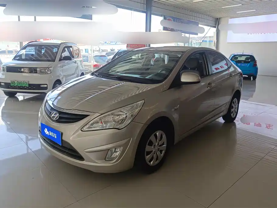 Hyundai Verna 2013