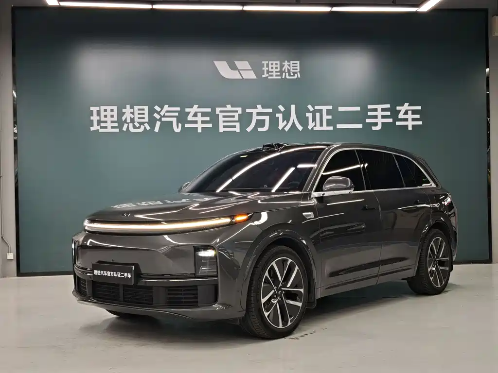 Li Auto Li L7 2025