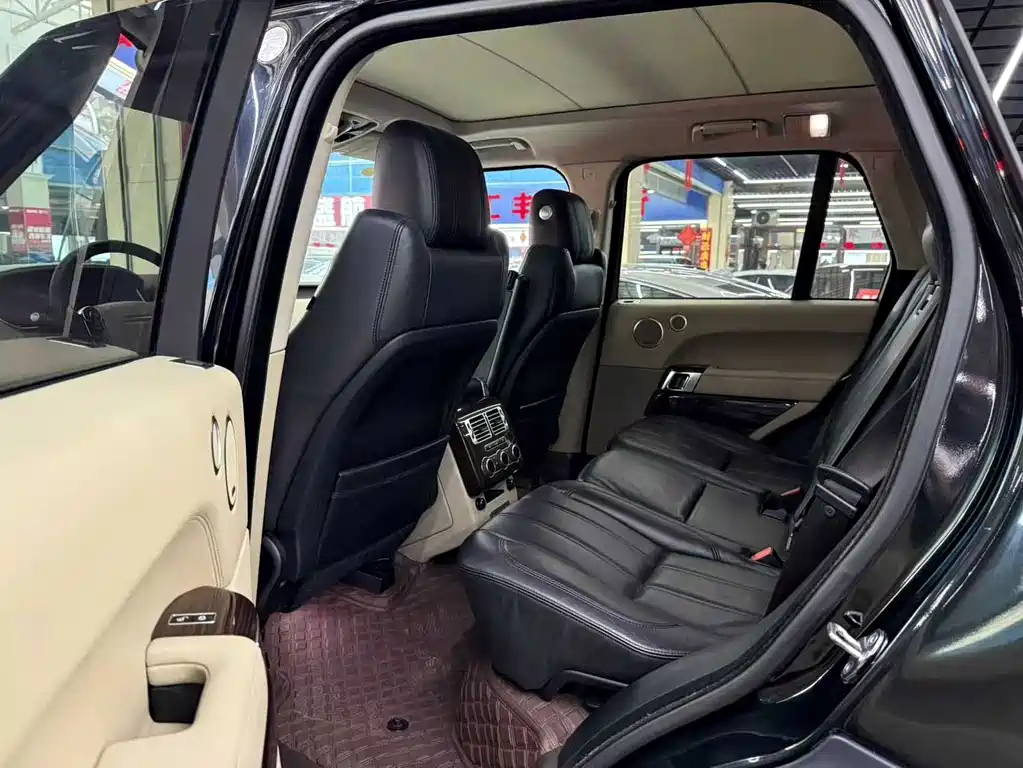 Land Rover Range Rover 2014