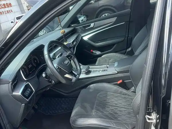 Audi A6L 2021