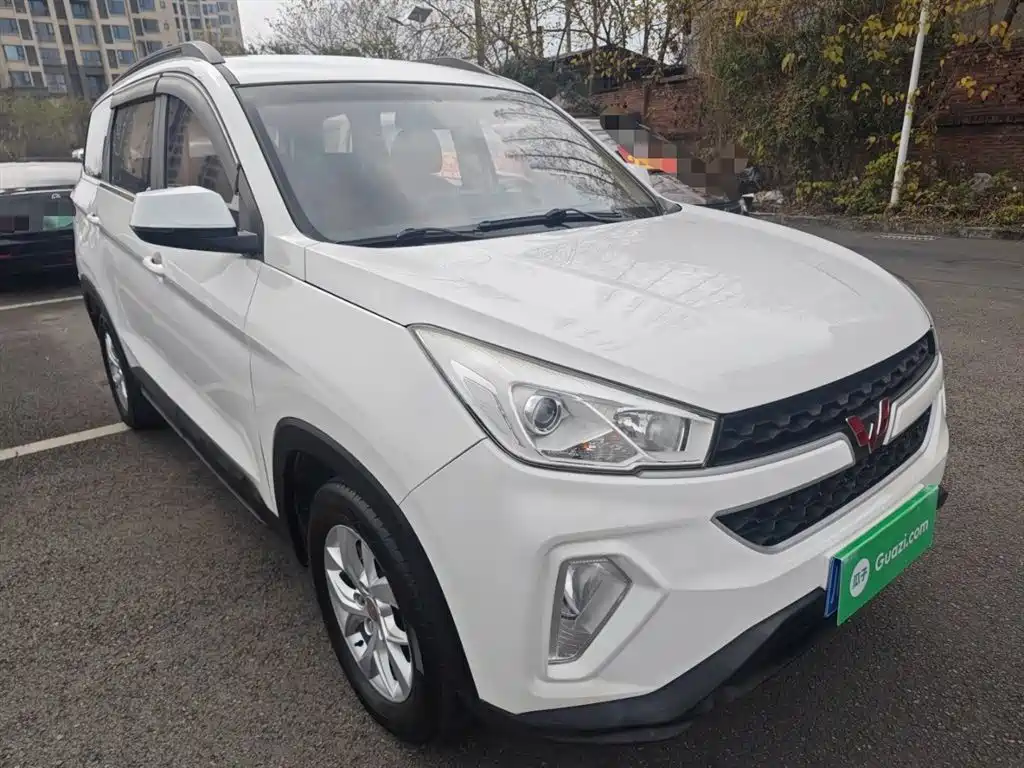 Wuling Hongguang S3 2019 — фото 3
