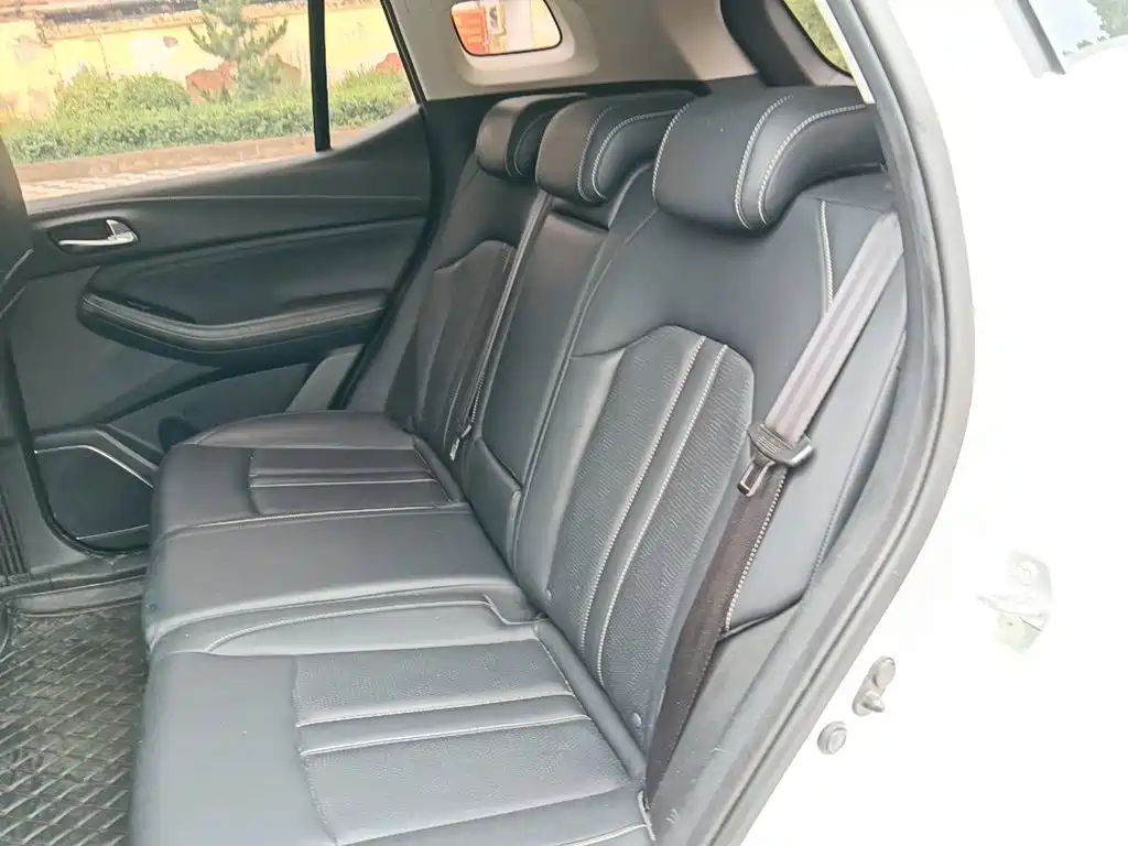 GAC Trumpchi GS4 2022 — фото 15