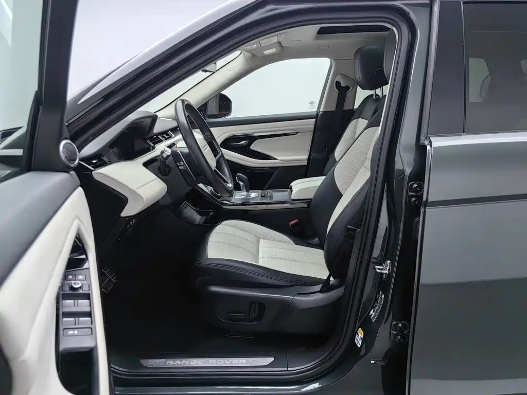 Land Rover Range Rover Evoque 2021 — фото 10
