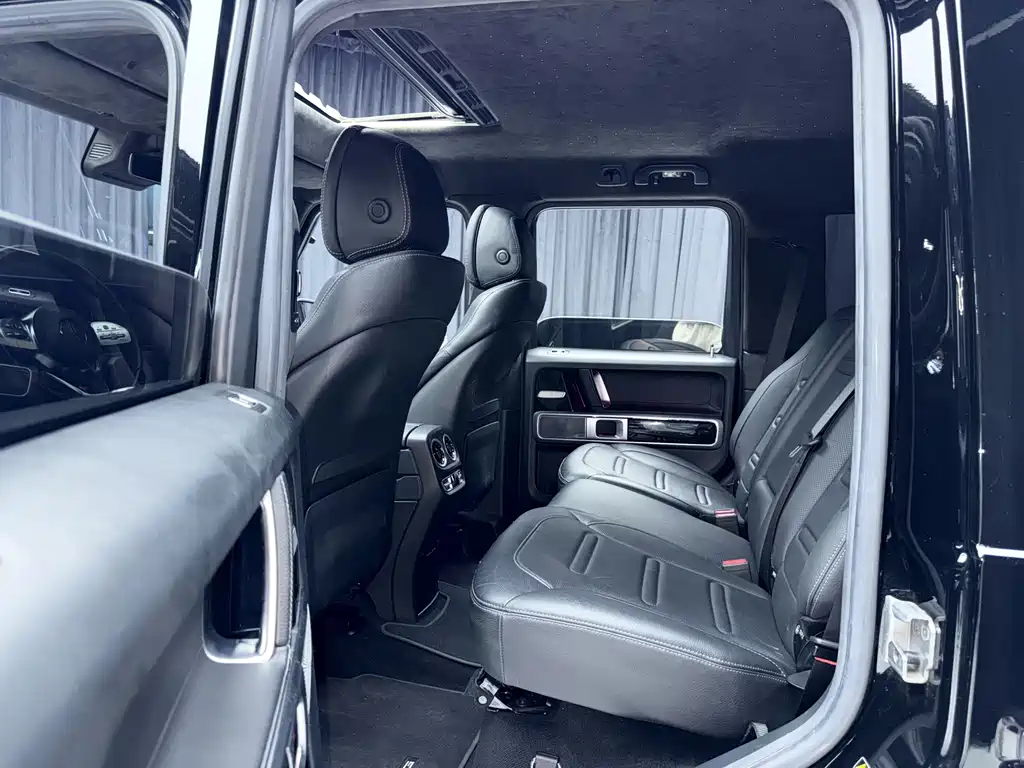Mercedes-Benz G-Class 2019 — фото 11