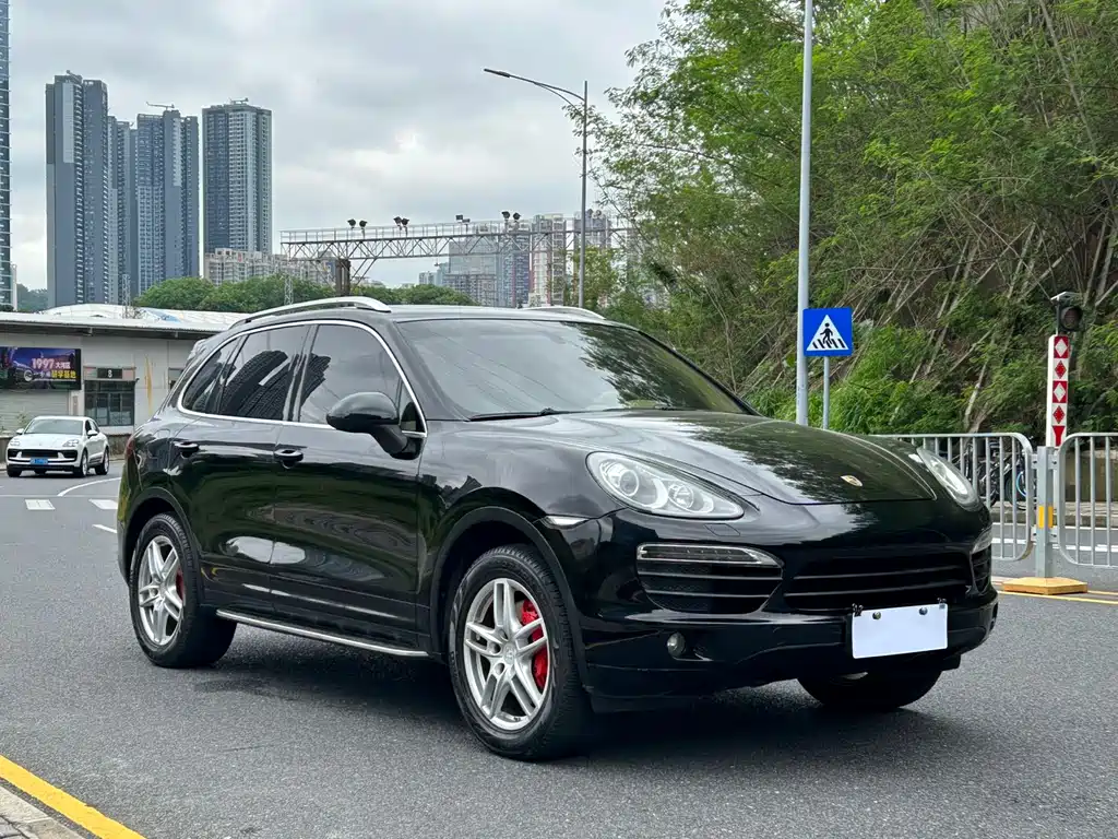Porsche Cayenne 2013 — фото 3