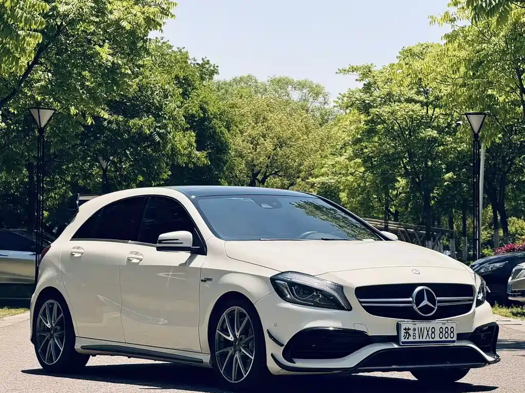 Mercedes-Benz A-Class AMG 2017 — фото 3