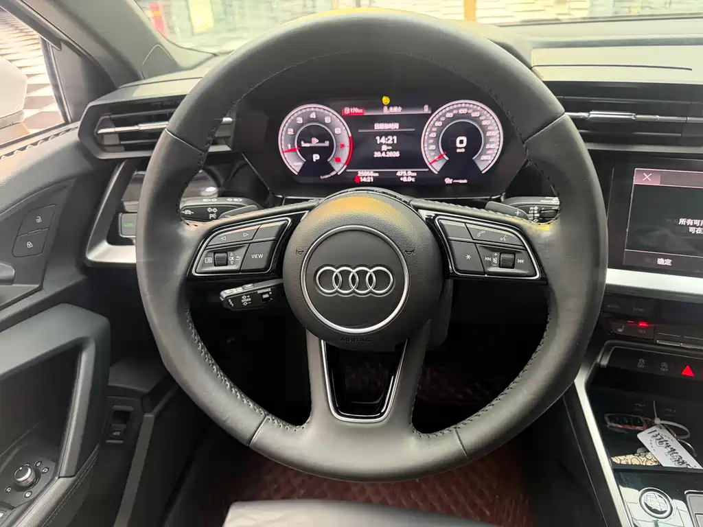 Audi A3 2021 — фото 14