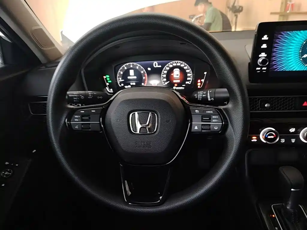 Honda Civic 2023 — фото 11