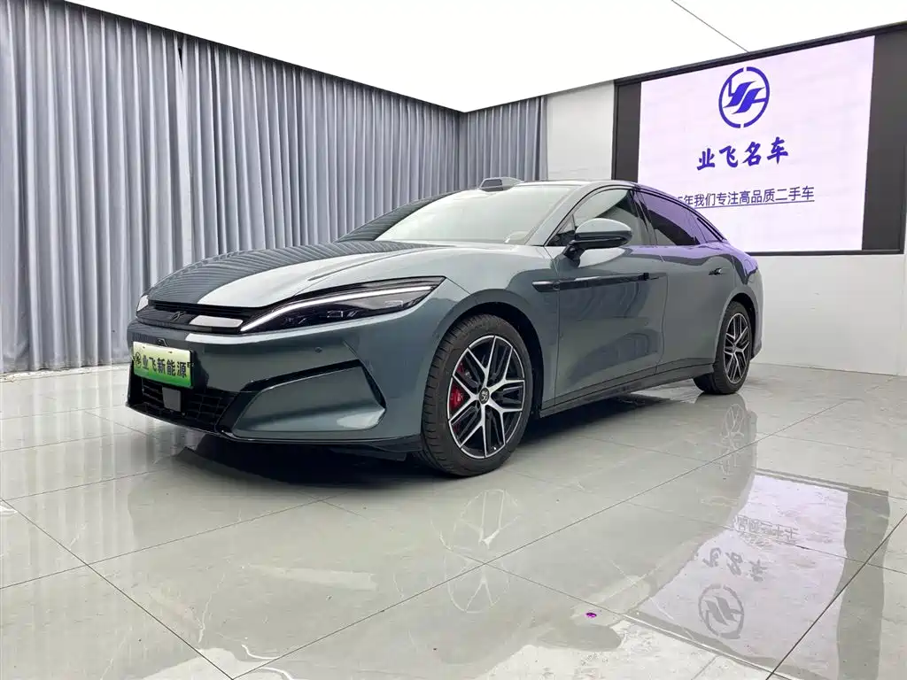 BYD Han L 2025