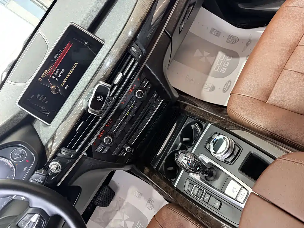 BMW X5 2015 — фото 14