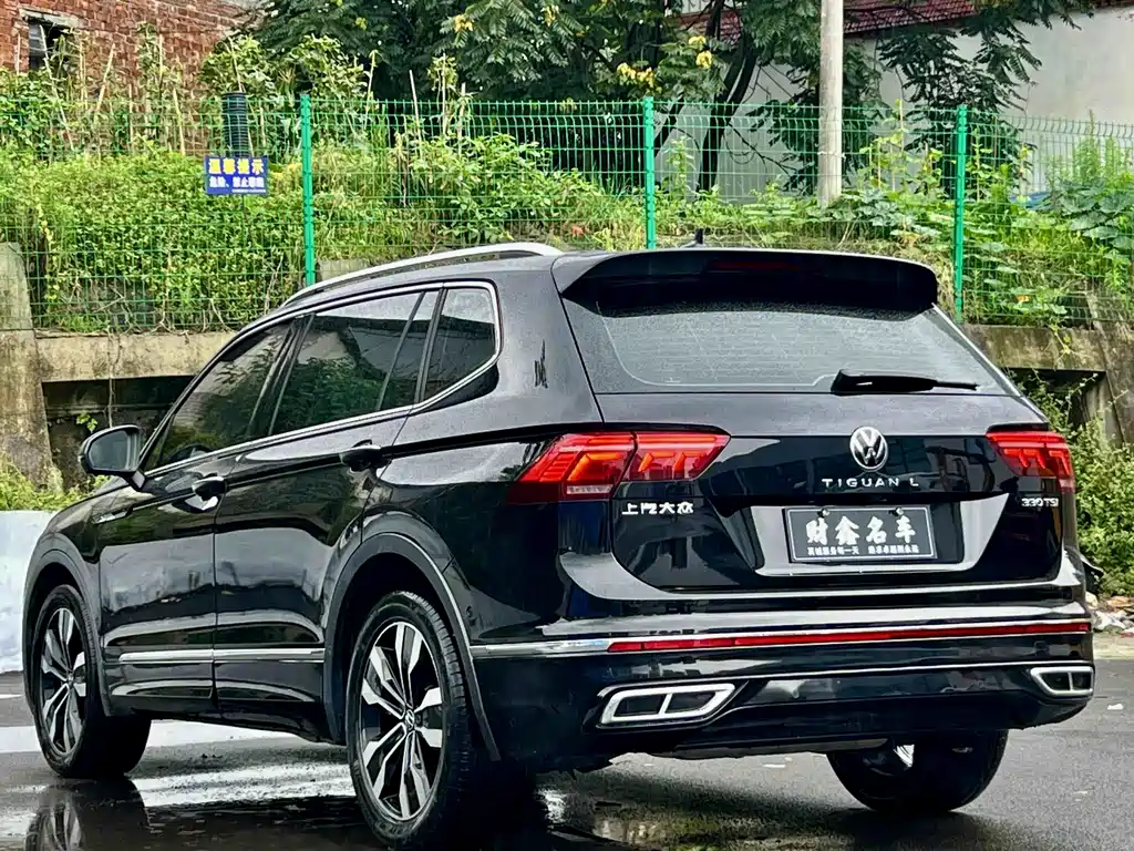 Volkswagen Tiguan L 2022 — фото 13