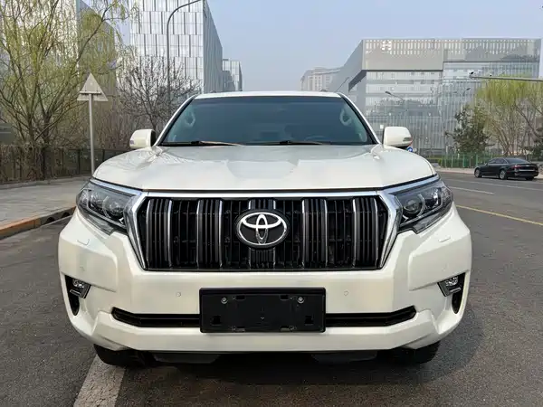Toyota Prado 2018