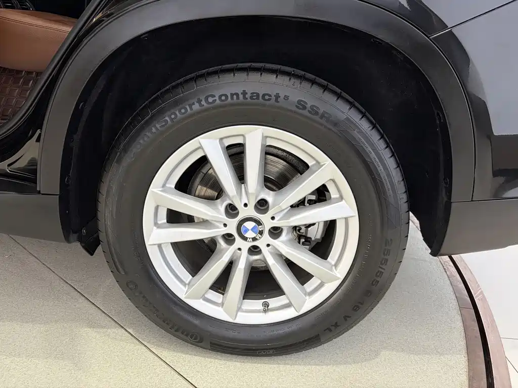 BMW X5 2015 — фото 21