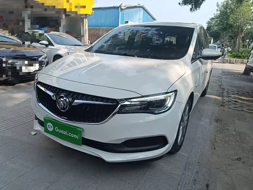 Buick GL6 2021