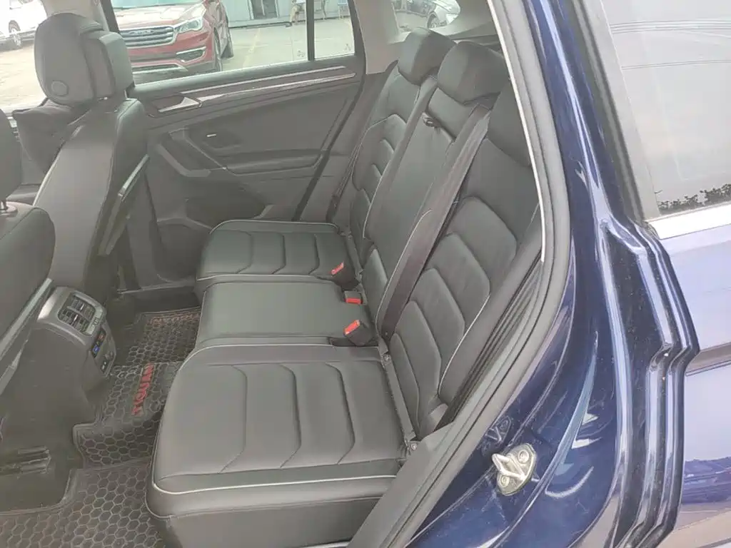 Volkswagen Tiguan 2018 — фото 17