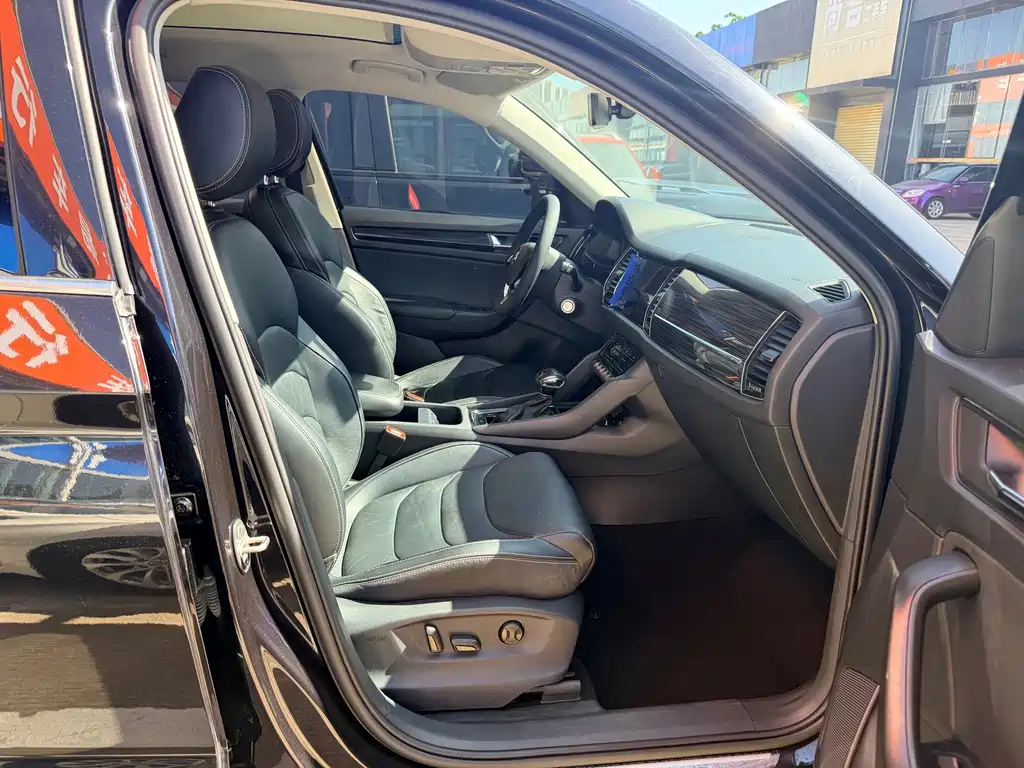 Skoda Kodiaq 2022 — фото 8
