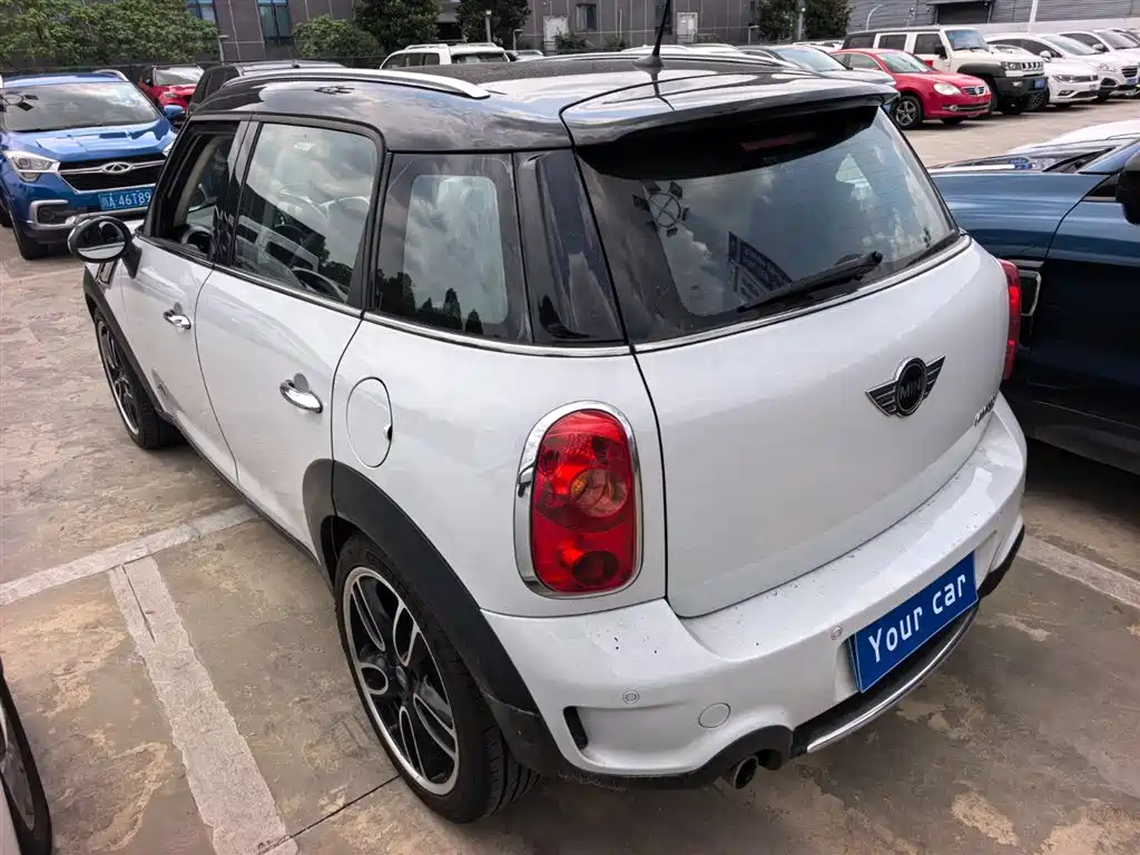 MINI Countryman 2012